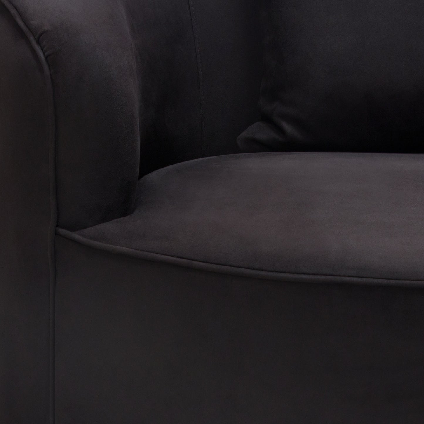 Raven Sofa by Diamond Sofa