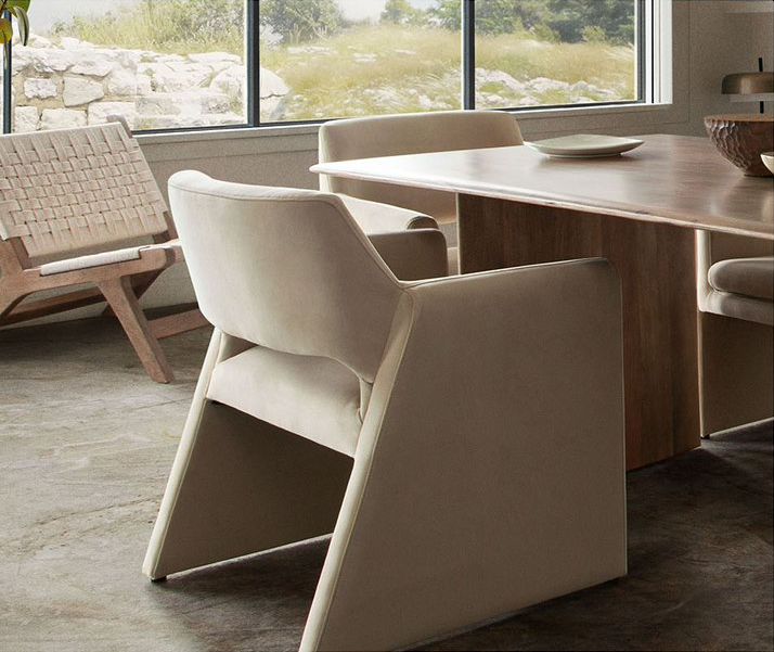 Flynn Chair By Diamond Sofa