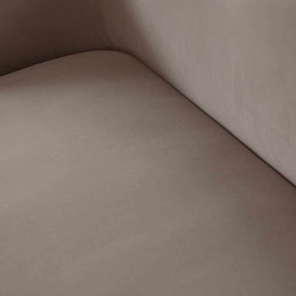 Maya Sofa by Diamond Sofa – Dione Furniture