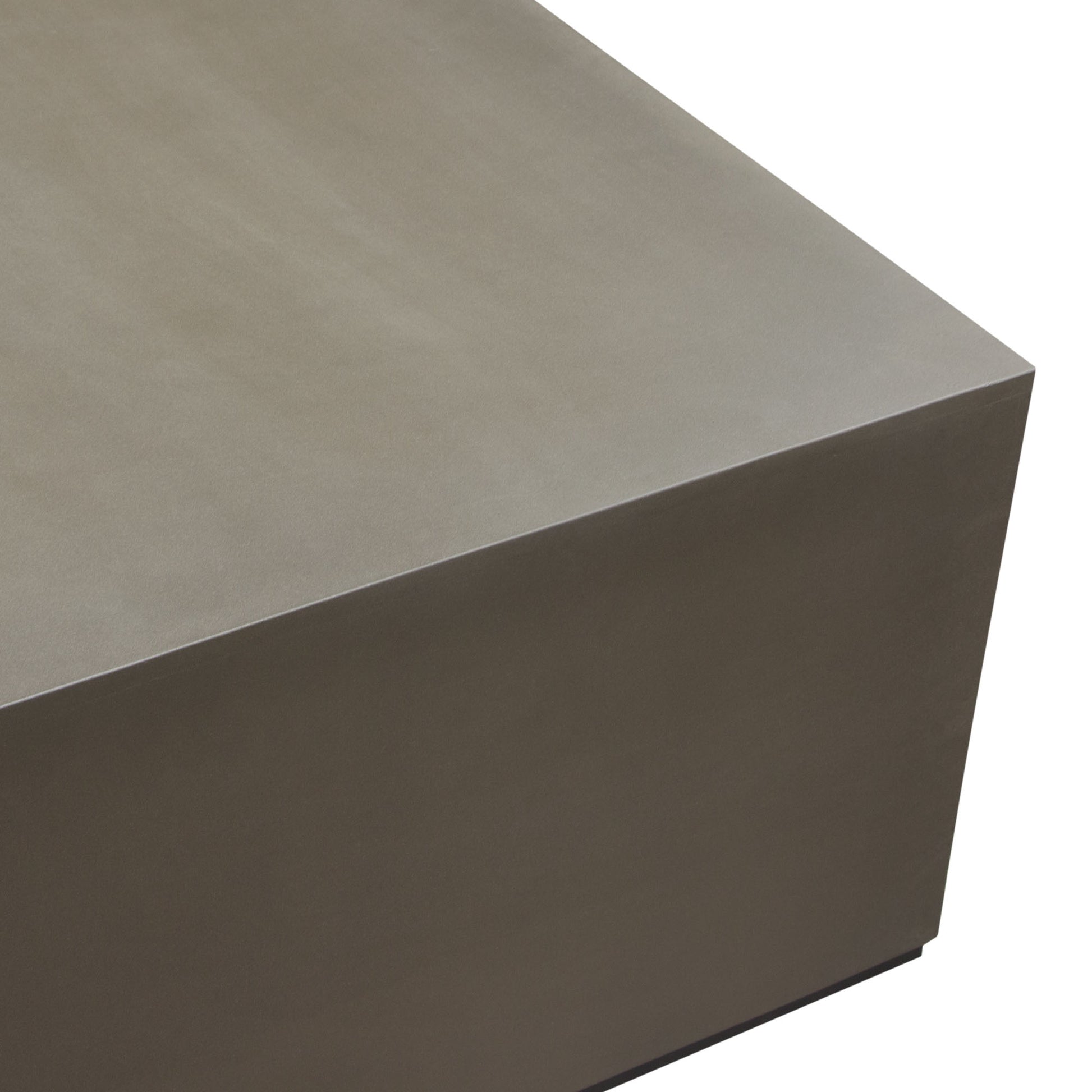 Montage natural cement Cocktail Table