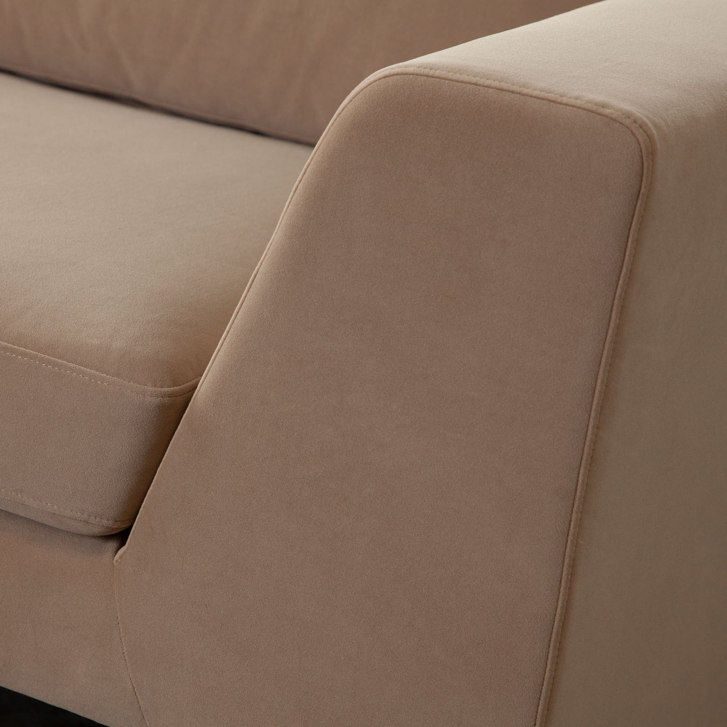 Rift Oversize Sofa by Diamond Sofa