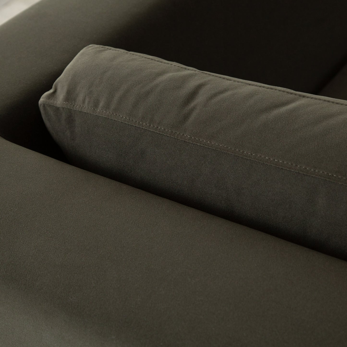 Rift Oversize Sofa by Diamond Sofa