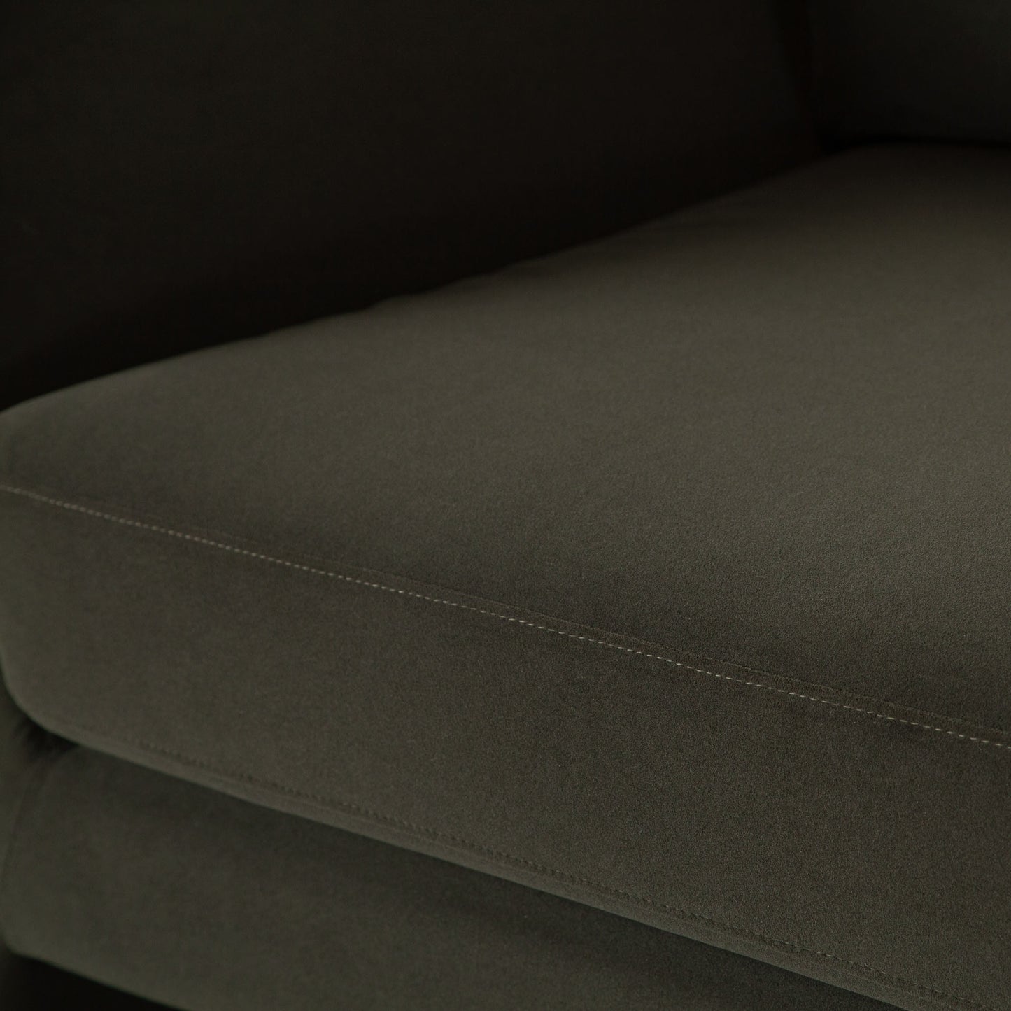 Rift Oversize Sofa by Diamond Sofa